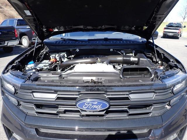 2025 Ford Expedition Active MAX