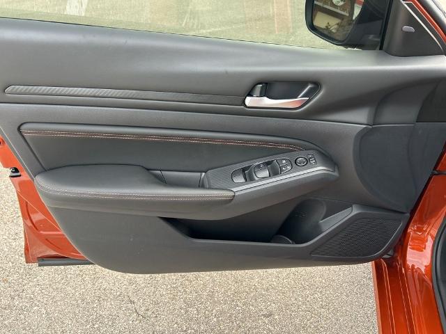 2021 Nissan Altima SR FWD