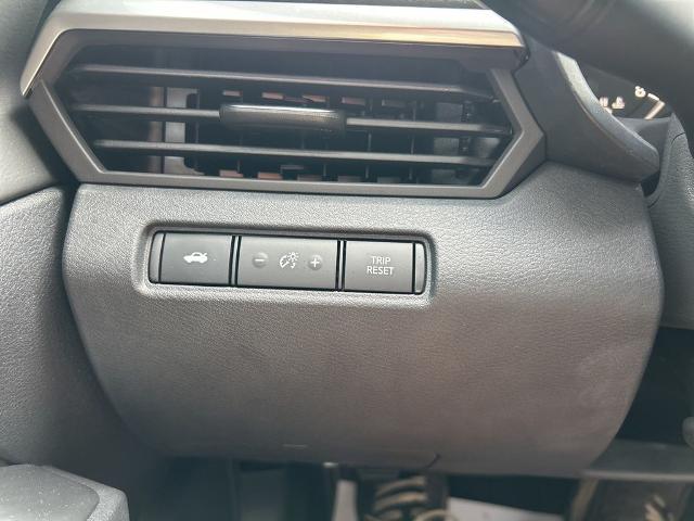 2021 Nissan Altima SR FWD