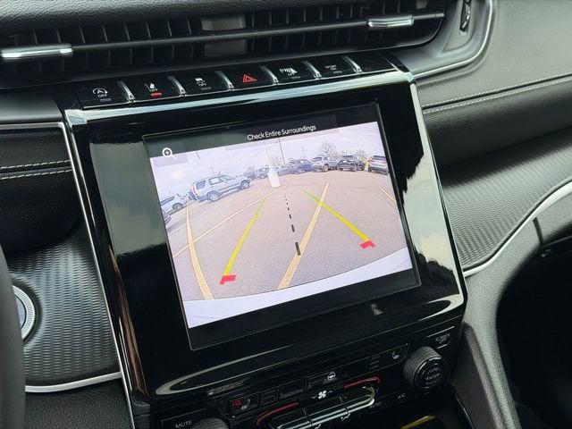 2023 Jeep Grand Cherokee L Altitude 4x4