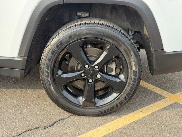 2023 Jeep Grand Cherokee L Altitude 4x4