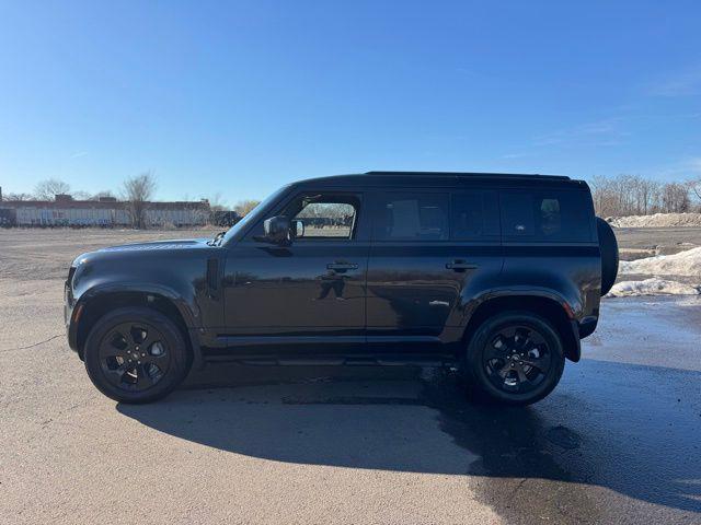 2023 Land Rover Defender 110 X-Dynamic SE