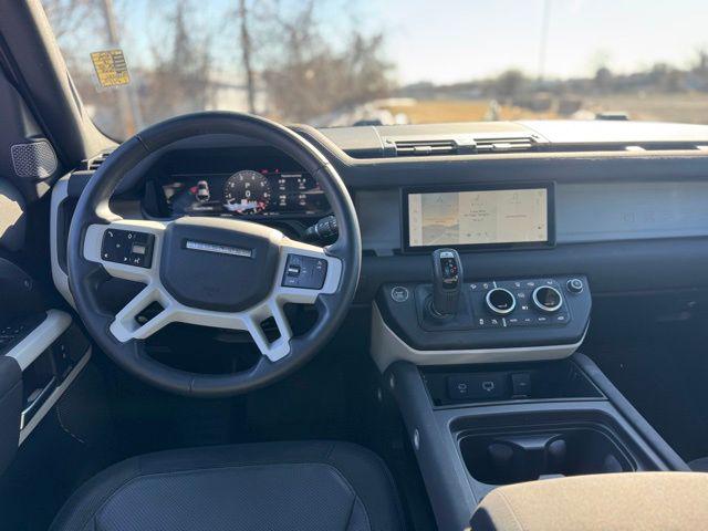 2023 Land Rover Defender 110 X-Dynamic SE