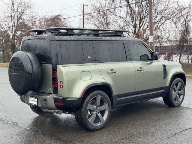 2023 Land Rover Defender 110 X-Dynamic SE