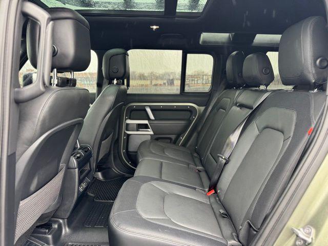 2023 Land Rover Defender 110 X-Dynamic SE