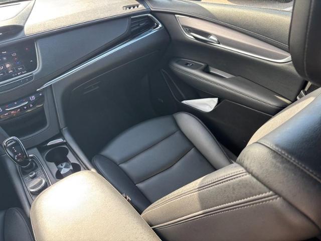 2023 Cadillac XT6 AWD Luxury