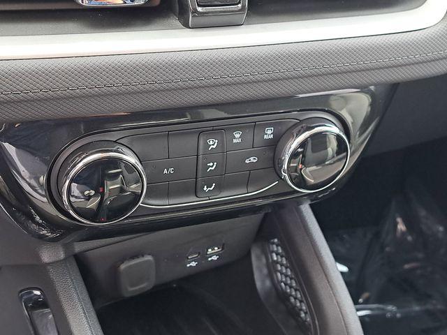 2025 Chevrolet TrailBlazer AWD LT