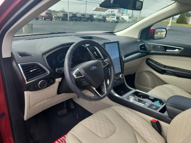 2023 Ford Edge Titanium
