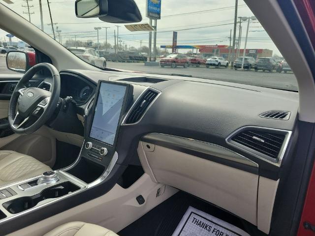 2023 Ford Edge Titanium