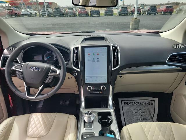2023 Ford Edge Titanium