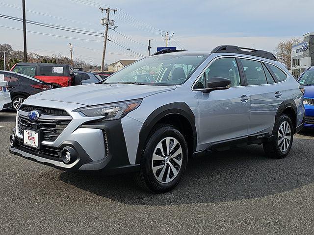 2025 Subaru Outback Base