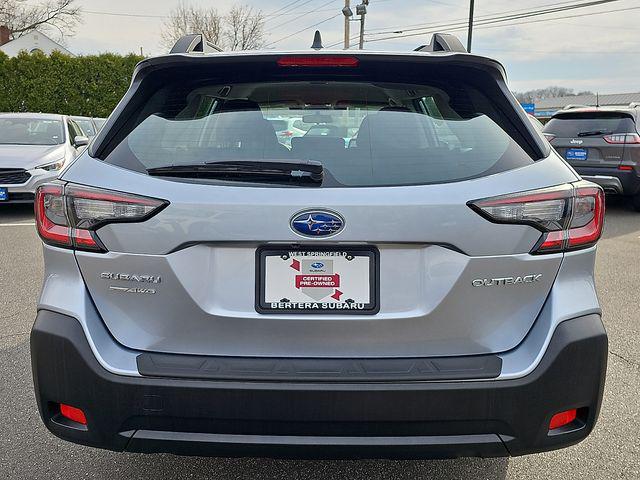 2025 Subaru Outback Base