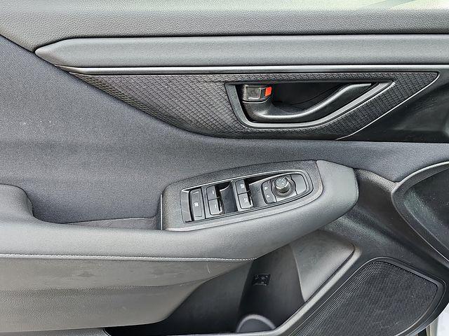 2025 Subaru Outback Base