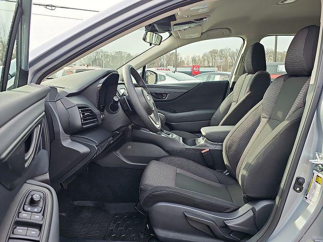 2025 Subaru Outback Base