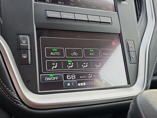 2025 Subaru Outback Base