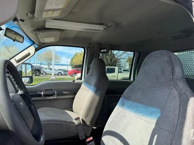 2008 Ford F-450 XL