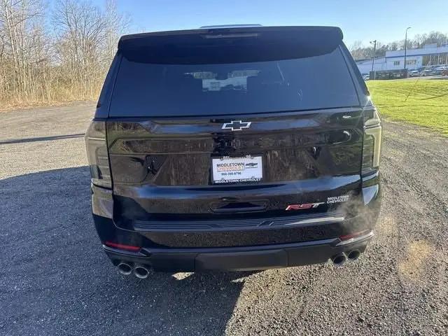 2026 Chevrolet Suburban RST, 4WD