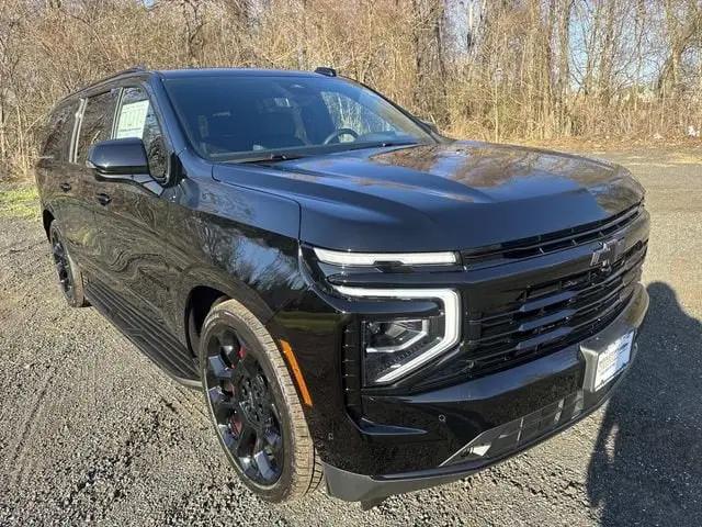 2026 Chevrolet Suburban RST, 4WD
