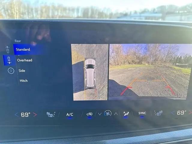 2026 Chevrolet Suburban RST, 4WD