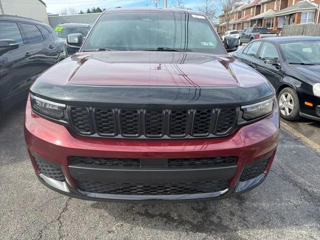 2022 Jeep Grand Cherokee L Altitude 4x4