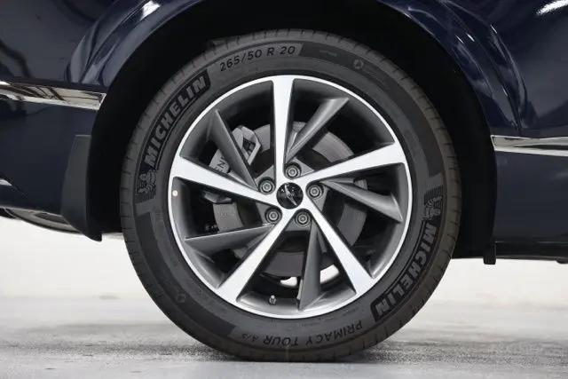 2026 Genesis GV80 2.5T Select AWD