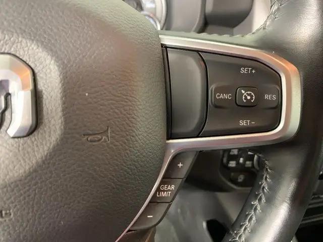 2022 Ram 1500 Big Horn Crew Cab 4x4 6'4" Box