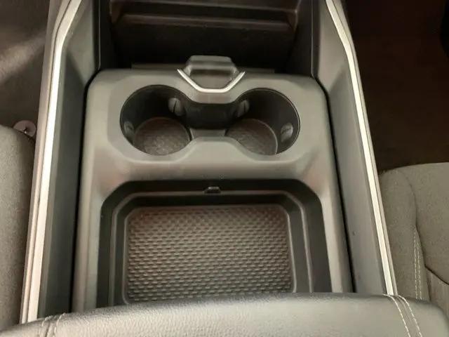 2022 Ram 1500 Big Horn Crew Cab 4x4 6'4" Box