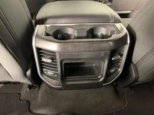 2022 Ram 1500 Big Horn Crew Cab 4x4 6'4" Box