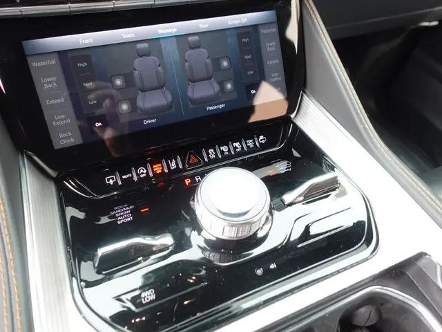 2023 Jeep Grand Wagoneer Series III 4x4