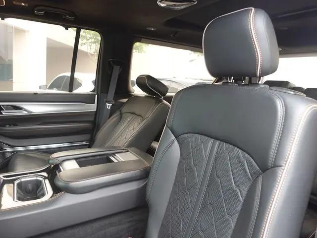 2023 Jeep Grand Wagoneer Series III 4x4