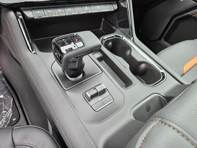 2026 GMC Sierra 1500 Crew Cab, Short Bed, AT4, 4WD