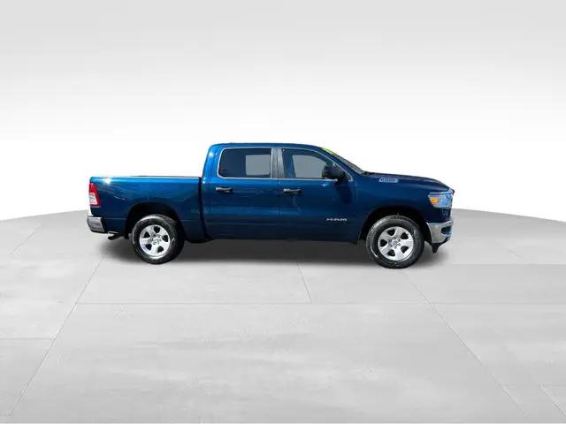 2023 Ram 1500 Big Horn Crew Cab 4x4 5'7" Box