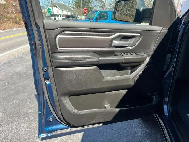 2023 Ram 1500 Big Horn Crew Cab 4x4 5'7" Box