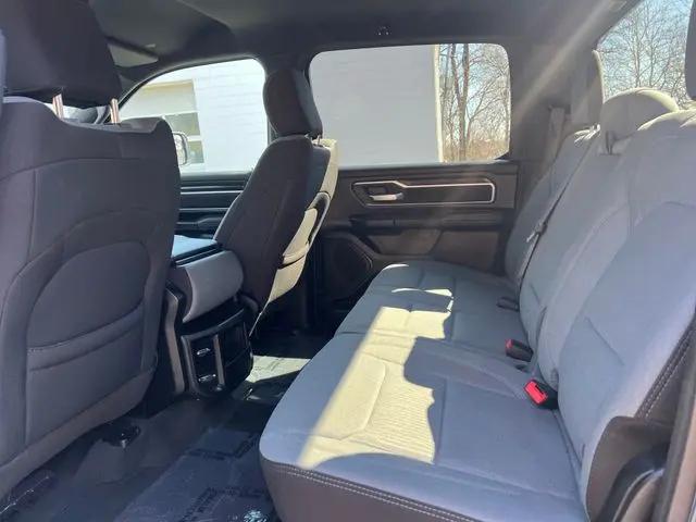 2023 Ram 1500 Big Horn Crew Cab 4x4 5'7" Box
