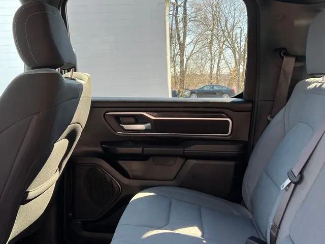 2023 Ram 1500 Big Horn Crew Cab 4x4 5'7" Box