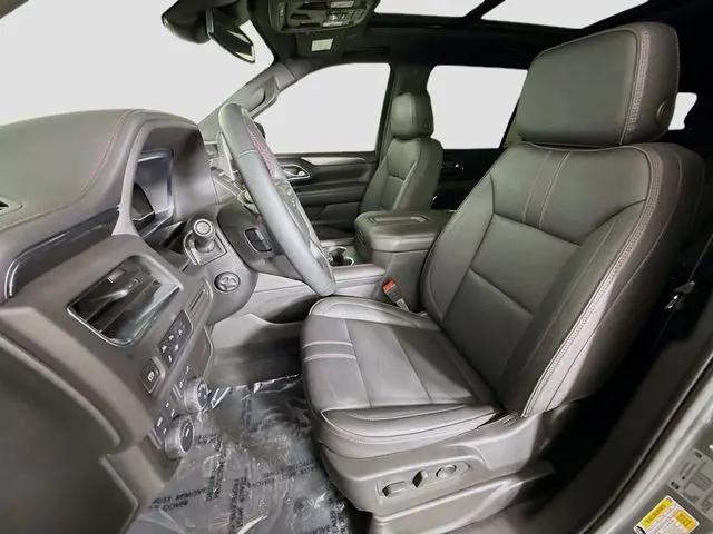 2024 Chevrolet Suburban 4WD RST