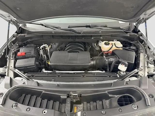 2024 Chevrolet Suburban 4WD RST