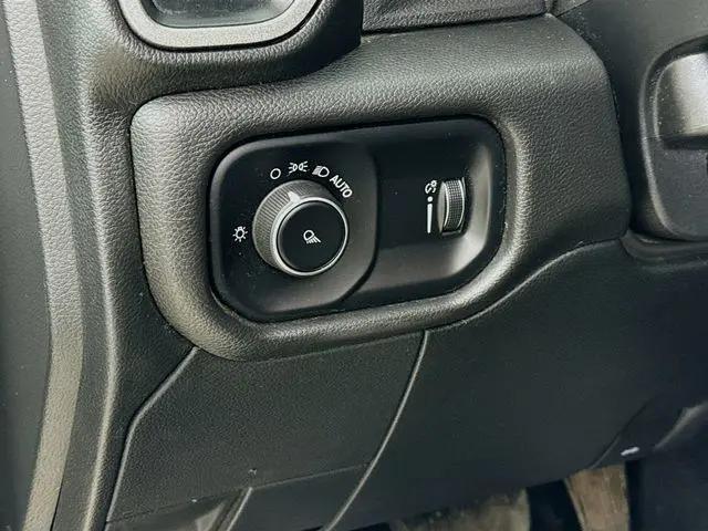 2023 Ram 3500 Tradesman Crew Cab 4x4 6'4" Box