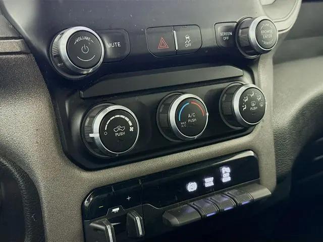 2023 Ram 3500 Tradesman Crew Cab 4x4 6'4" Box