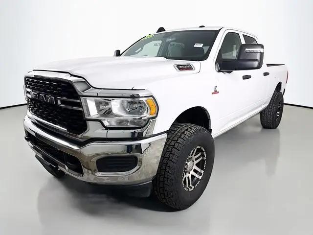 2023 Ram 3500 Tradesman Crew Cab 4x4 6'4" Box