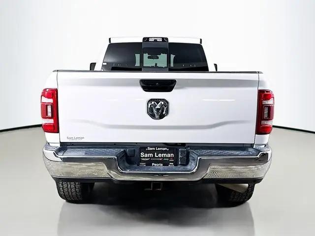 2023 Ram 3500 Tradesman Crew Cab 4x4 6'4" Box