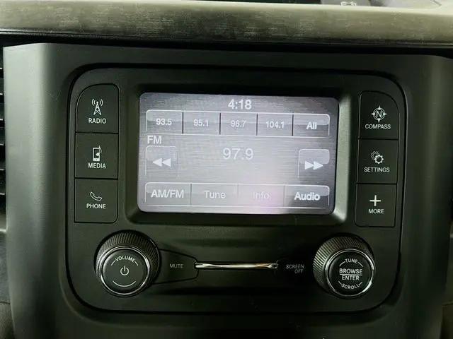 2022 Ram 1500 Big Horn Crew Cab 4x4 5'7" Box