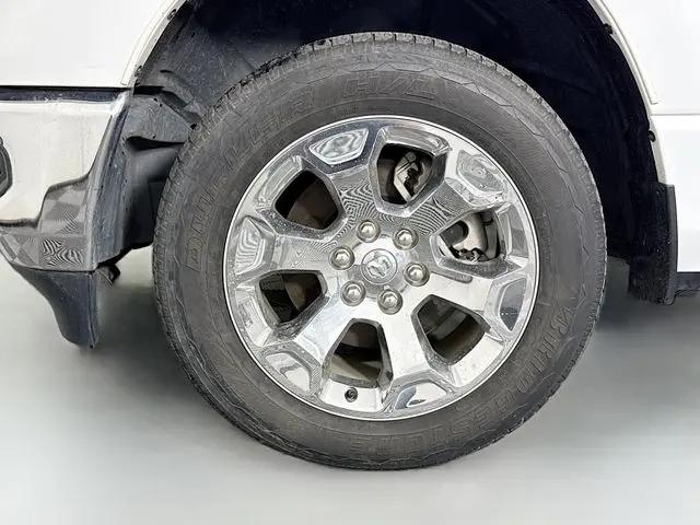 2022 Ram 1500 Big Horn Crew Cab 4x4 5'7" Box