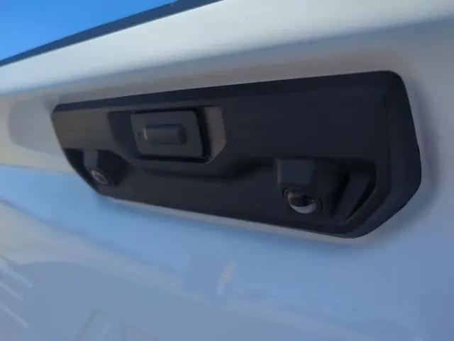 2022 Chevrolet Silverado 3500HD 4WD Crew Cab Standard Bed LTZ