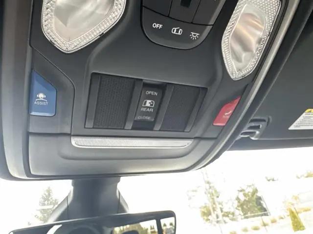 2022 Ram 1500 Big Horn Crew Cab 4x4 5'7" Box