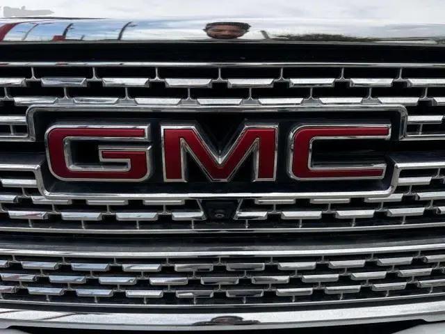 2022 GMC Sierra 3500HD 4WD Crew Cab Long Bed Denali