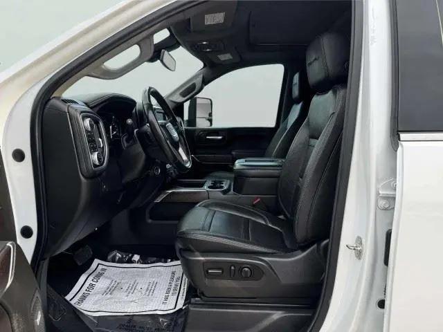 2022 GMC Sierra 3500HD 4WD Crew Cab Long Bed Denali