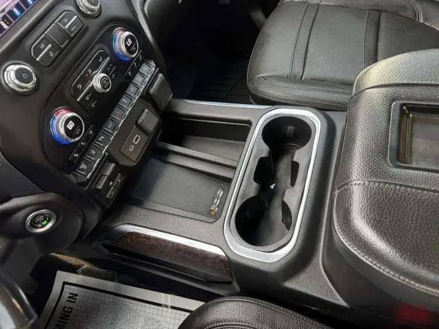 2022 GMC Sierra 3500HD 4WD Crew Cab Long Bed Denali