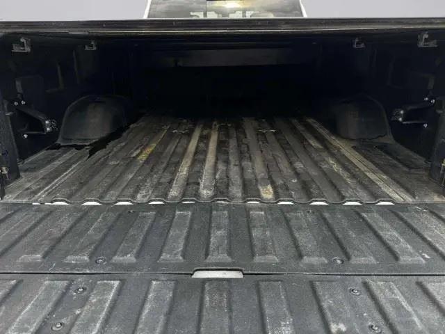 2022 GMC Sierra 3500HD 4WD Crew Cab Long Bed Denali