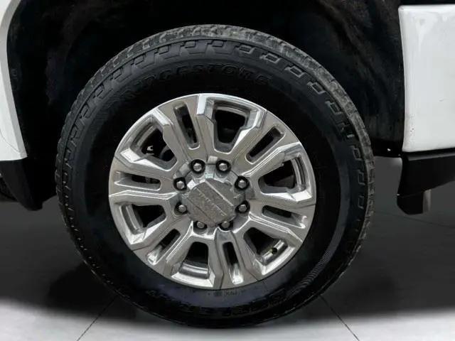 2022 GMC Sierra 3500HD 4WD Crew Cab Long Bed Denali
